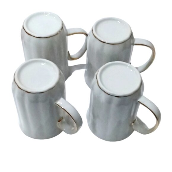 Vintage Christmas Mugs Set of 4 Fine Porcelain Ace Gift Collection Gold Trim - Picture 6 of 10